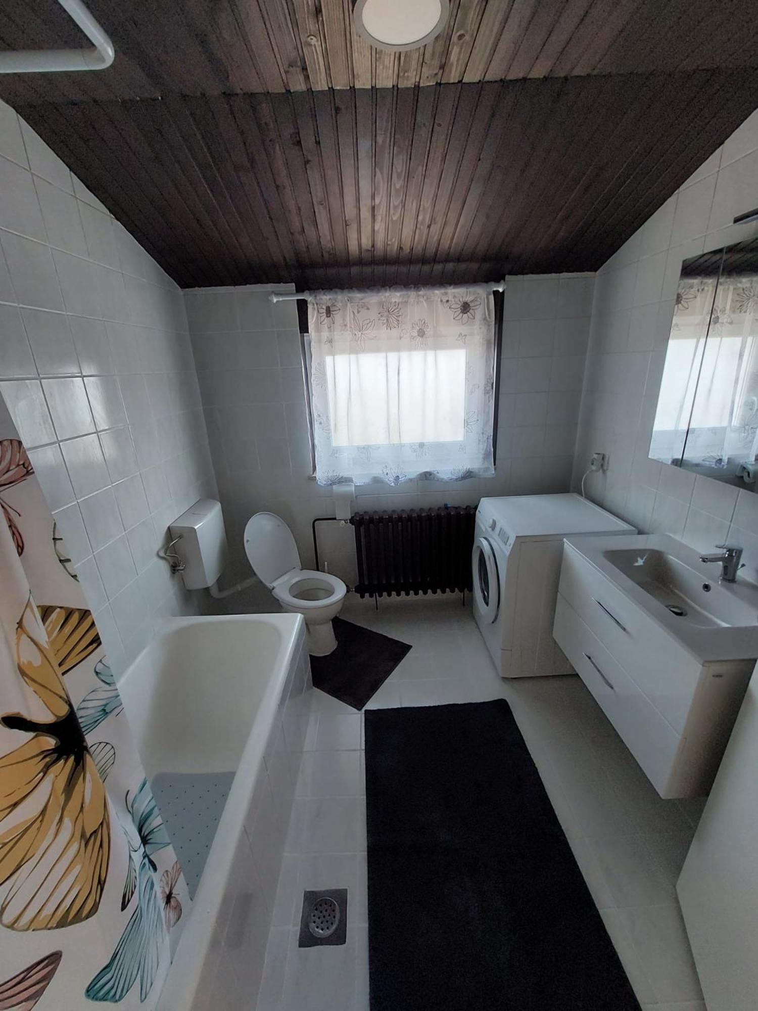 Moskriceva Apartment Любляна Екстер'єр фото